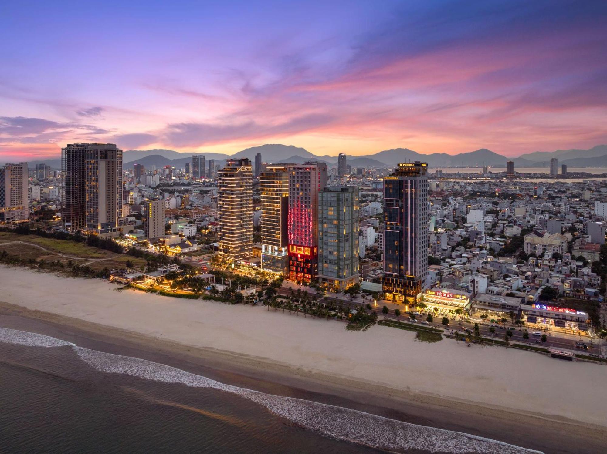 Radisson Red Danang Hotel Exterior foto